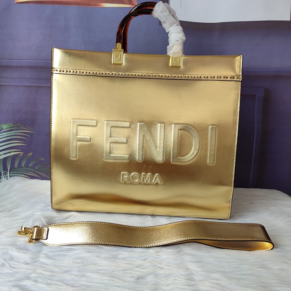 スーパーコピーブランドバッグ側面デザイン